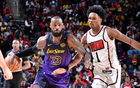 NBA東皇組合復(fù)仇火箭，哈登小卡雙殺魔術(shù)。