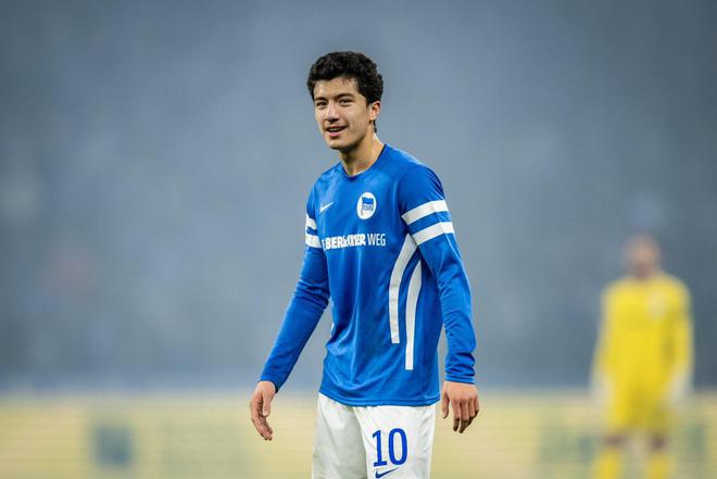 羅馬諾：藥廠購入赫塔19歲中場馬扎，轉(zhuǎn)會費1000萬歐。