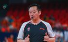 一目了然！媒體人：對比今晚，國內(nèi)裁判CBA控場差。